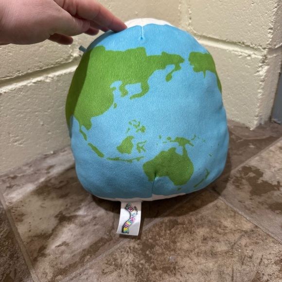 Roman The Earth Toy Stuffed Animal Squishmallows 9” Space Plush Unisex Kids Soft - Picture 7 of 16